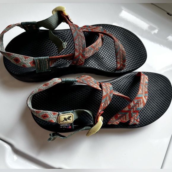 chaco • custom z sandal vibram sole glow in the dark women 10 hiking - Picture 3 of 7